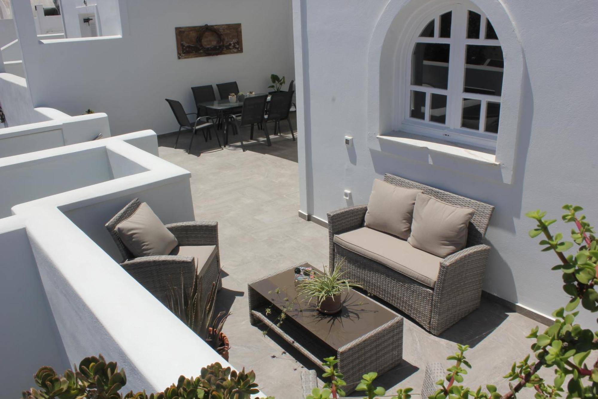 The Rock Luxury Homes Mesaria Eksteriør billede