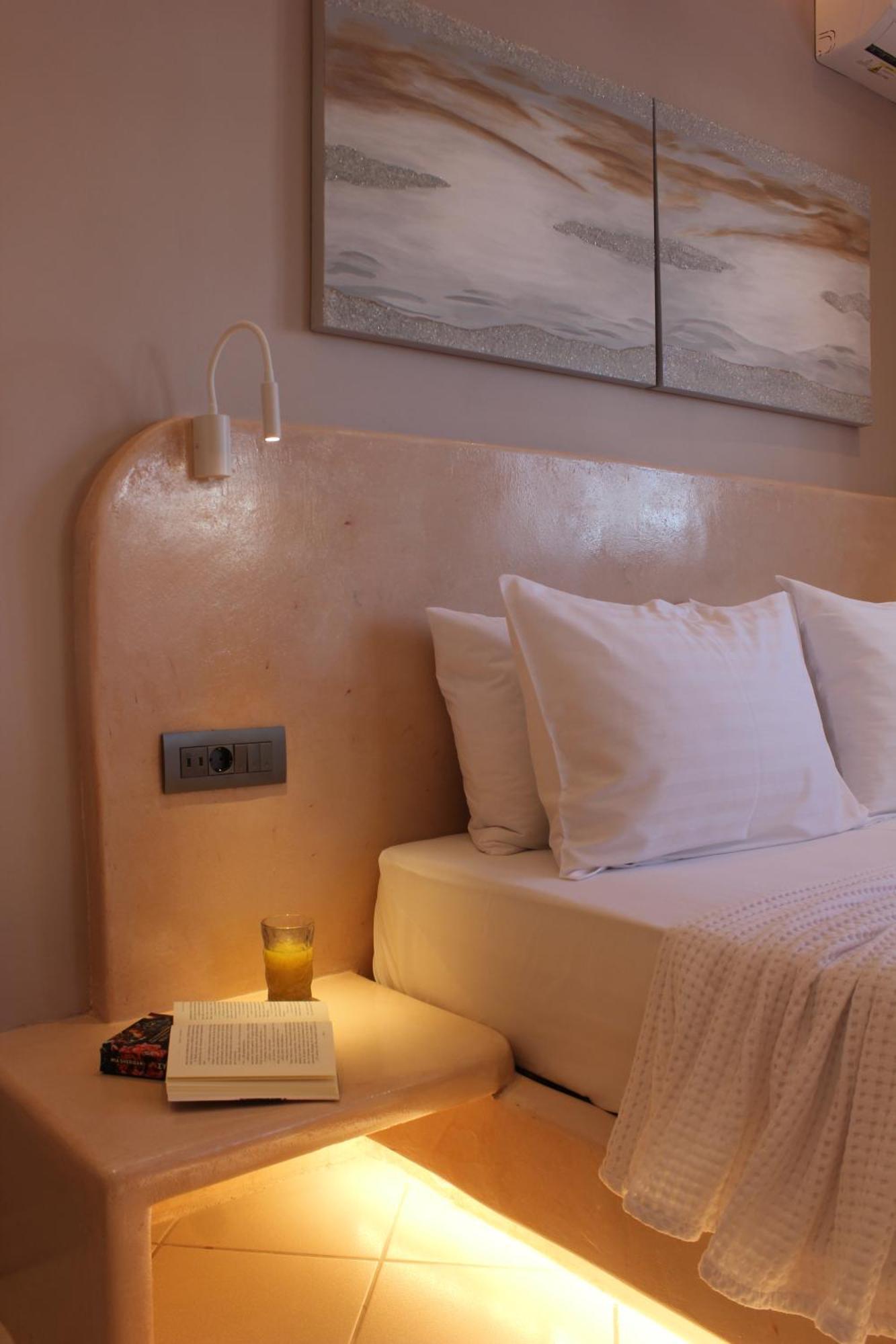 The Rock Luxury Homes Mesaria Eksteriør billede